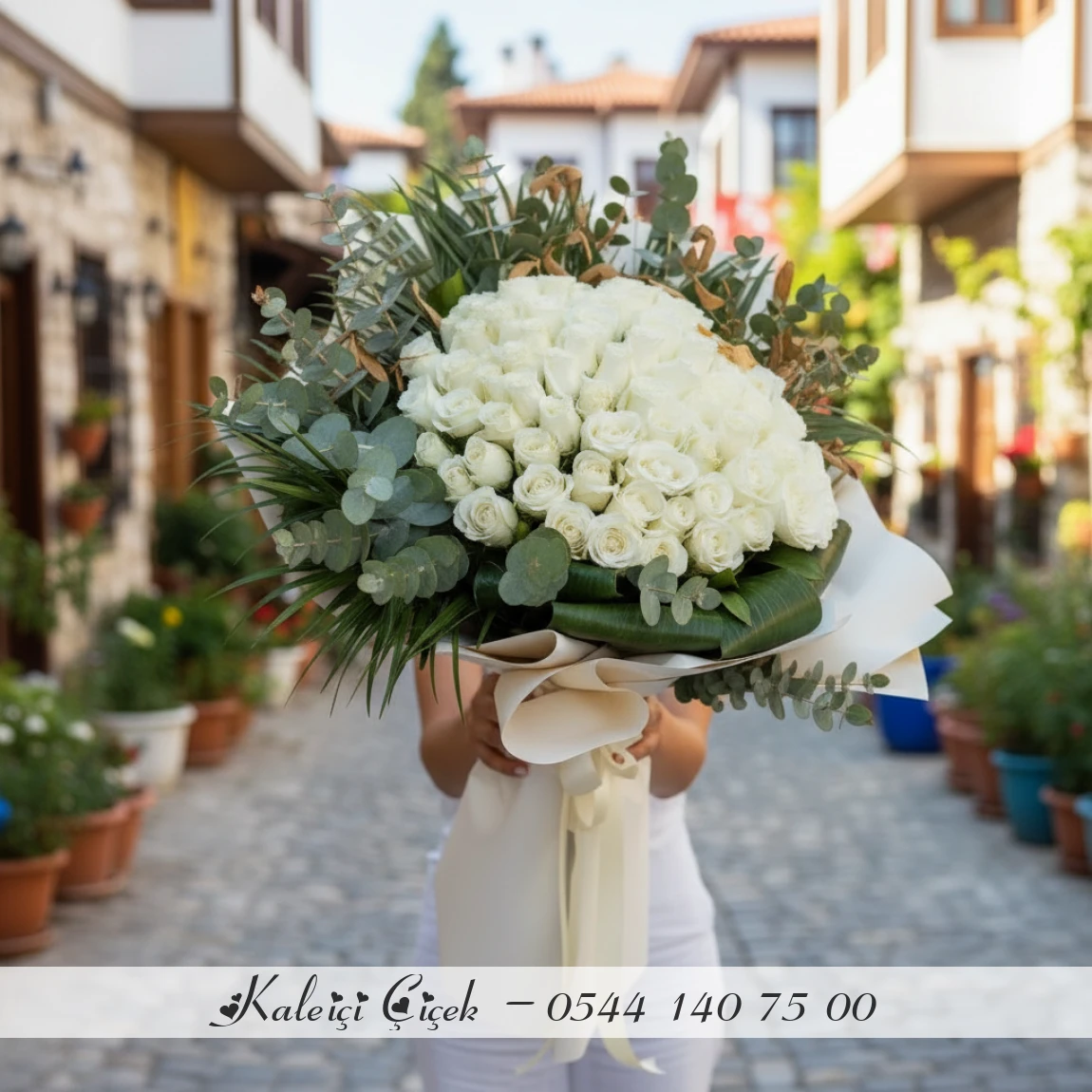 101 Adet Beyaz İthal Güller 70Cm