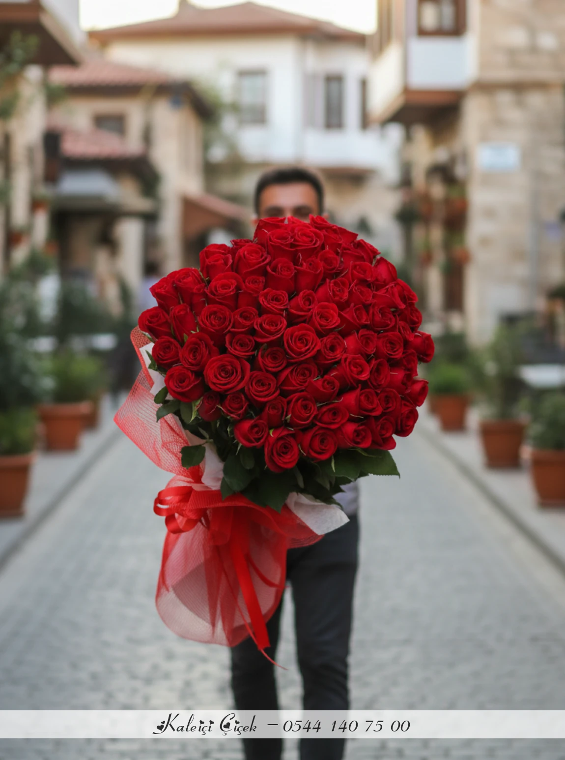 101 Adet Gül Buketi