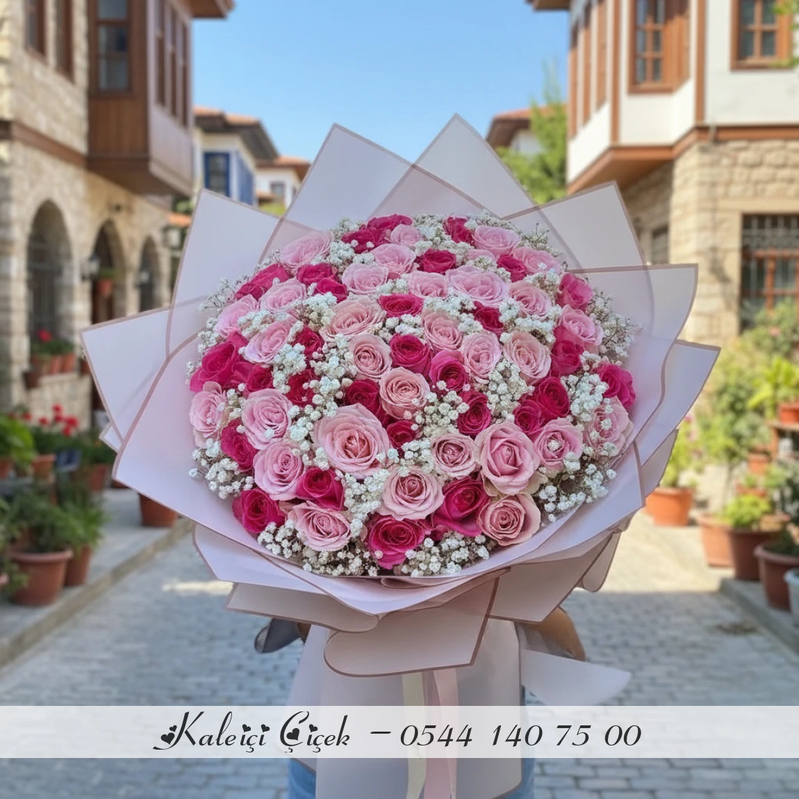 101 Adet Karışık Pembe Gül Buketi