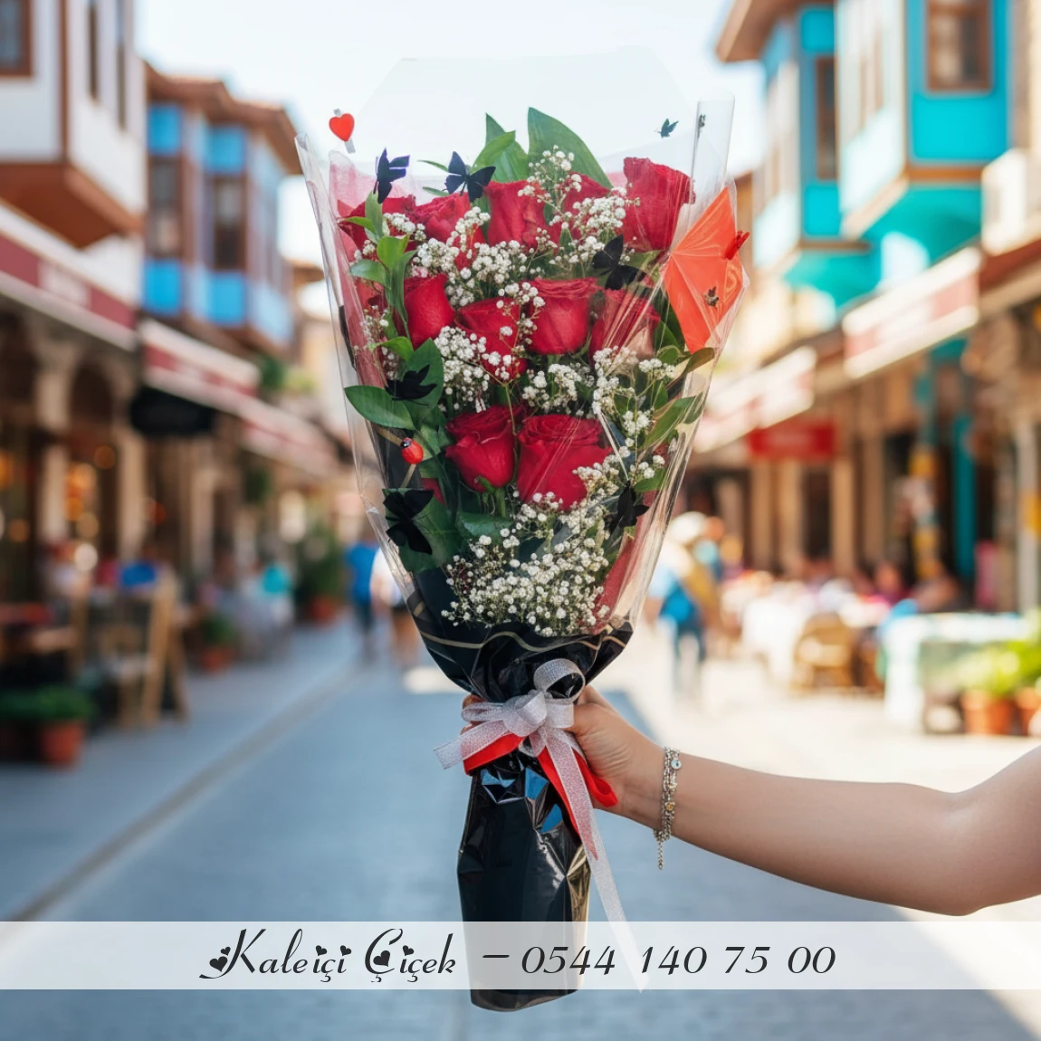 11 Gül Aranjmani (Büyük)