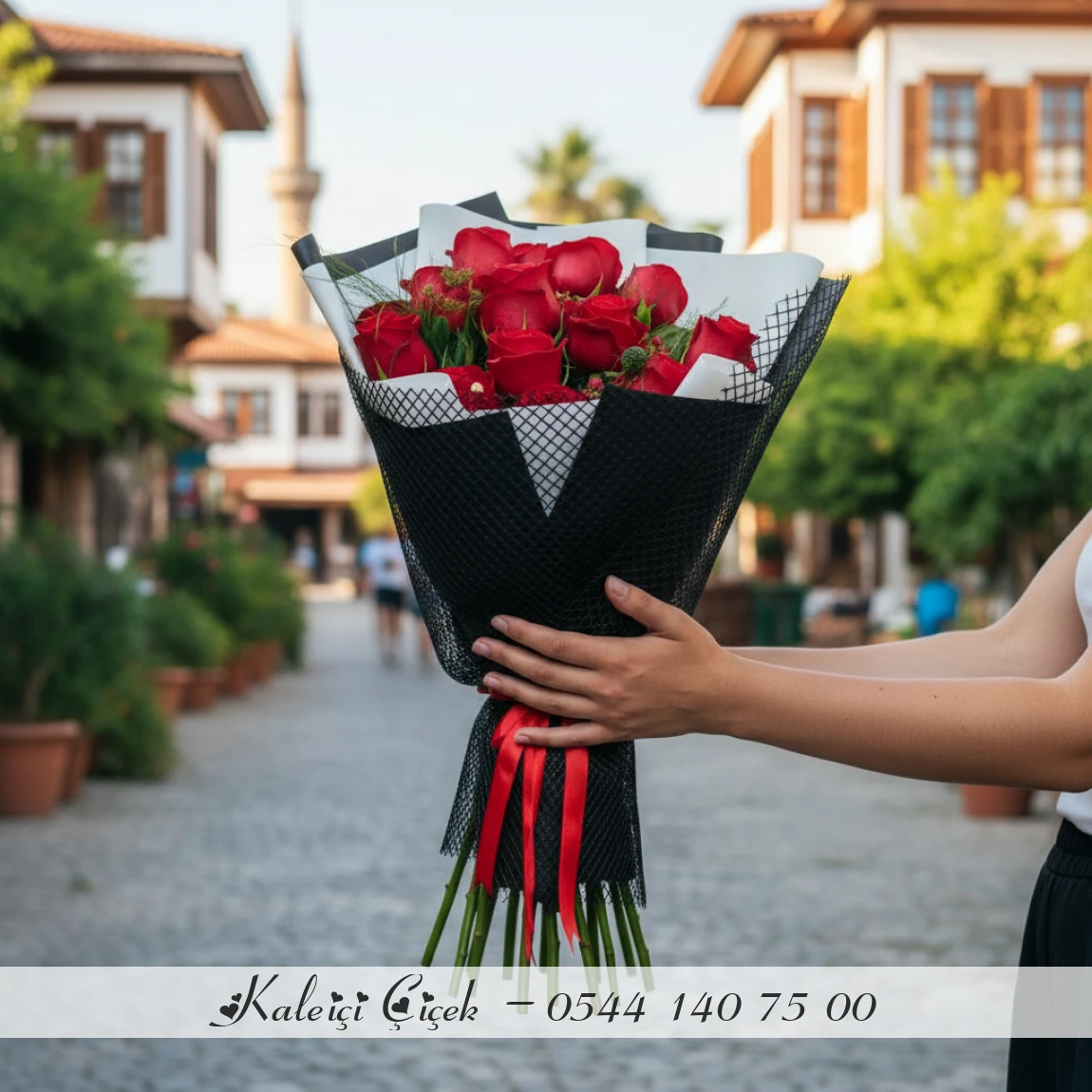 21 Adet Kırmızı İthal Güller 70Cm