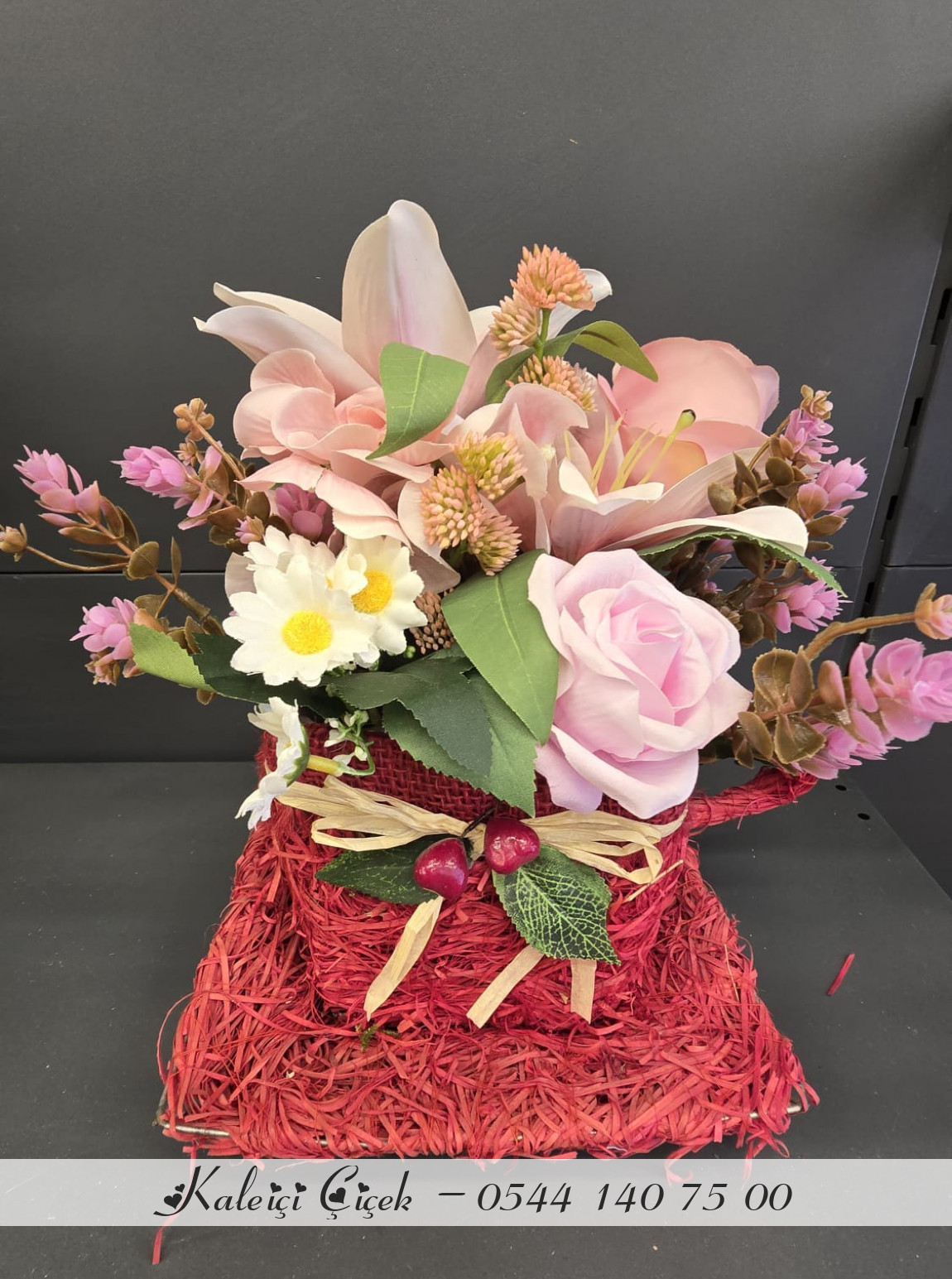 Büyük Fincan Yapay Çiçekler