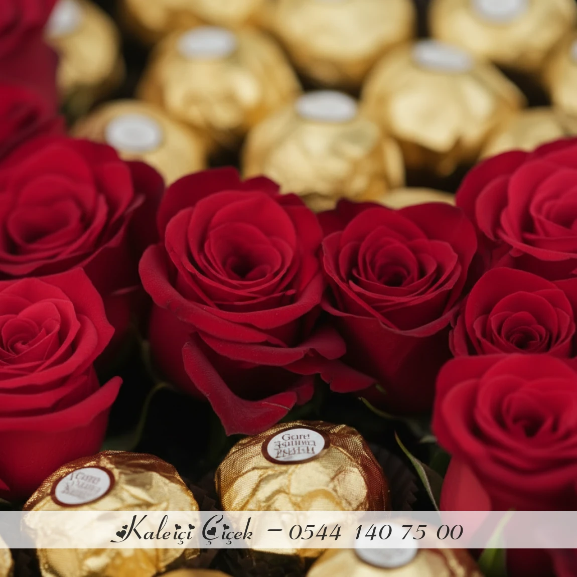 Kutuda 41 Adet Kırmızı Gül Ve Ferrero Rocher Çikolata