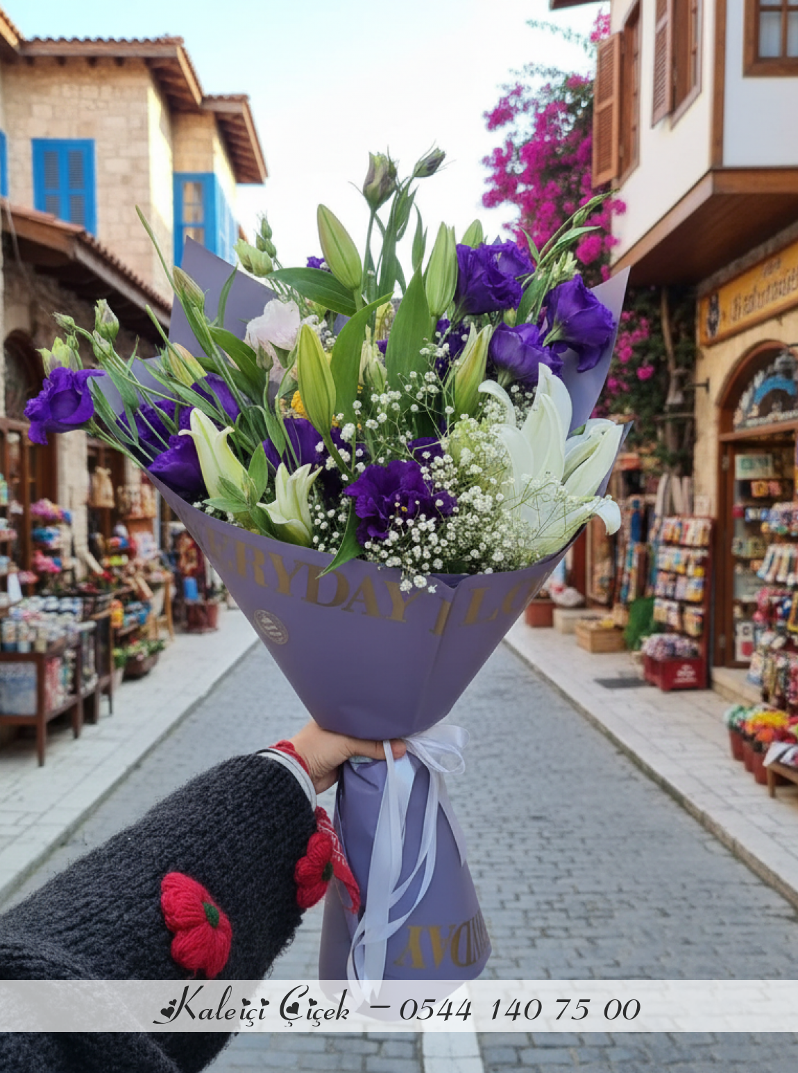 Mor Lisianthus Ve Beyaz Lilium Buketi