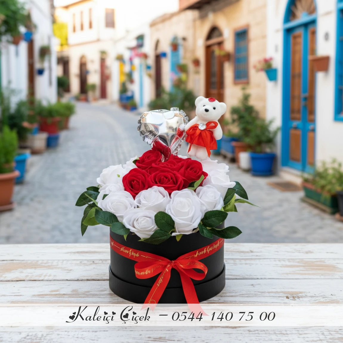 Sevimli Ayıcıklı Mini Balonlu Aranjman