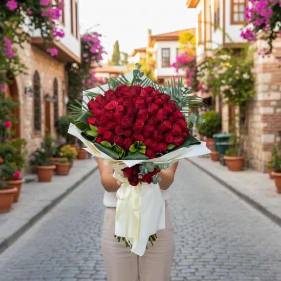 101 Adet Kırmızı İthal Güller 70Cm
