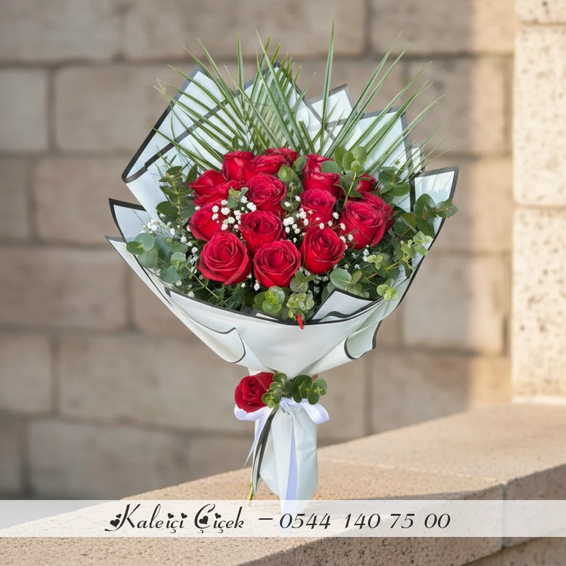 11 Kırmızı İthal Güller 70Cm