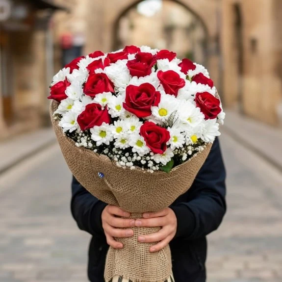 17 Gül Ve Papatyalar Kucak Dolusu