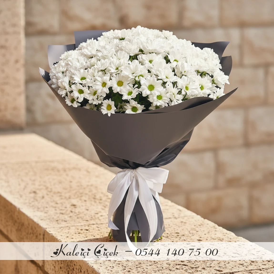 Beyaz Papatyalar Zamansız Şıklık Buketi