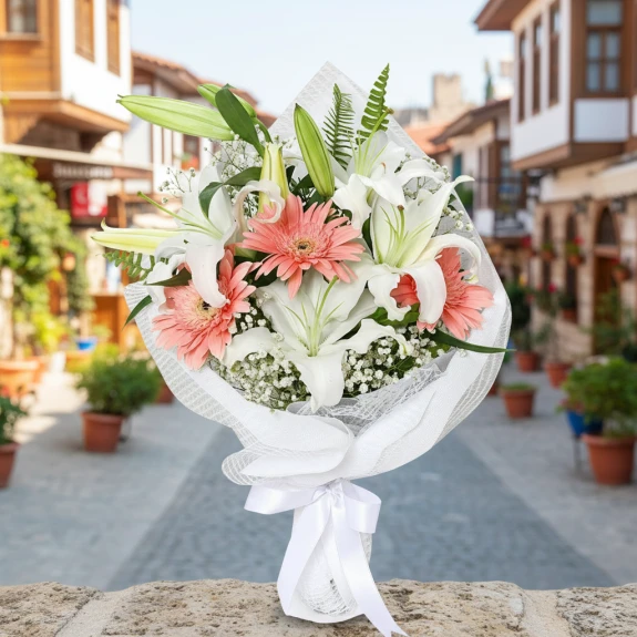 Lilyum Ve Gerbera Buketi