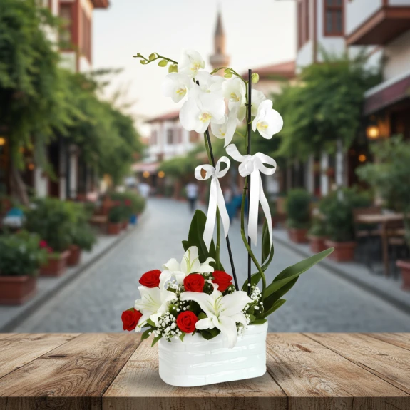 Lilyum Ve Gül Aranjmanlı 1.Sınıf İthal Orkide