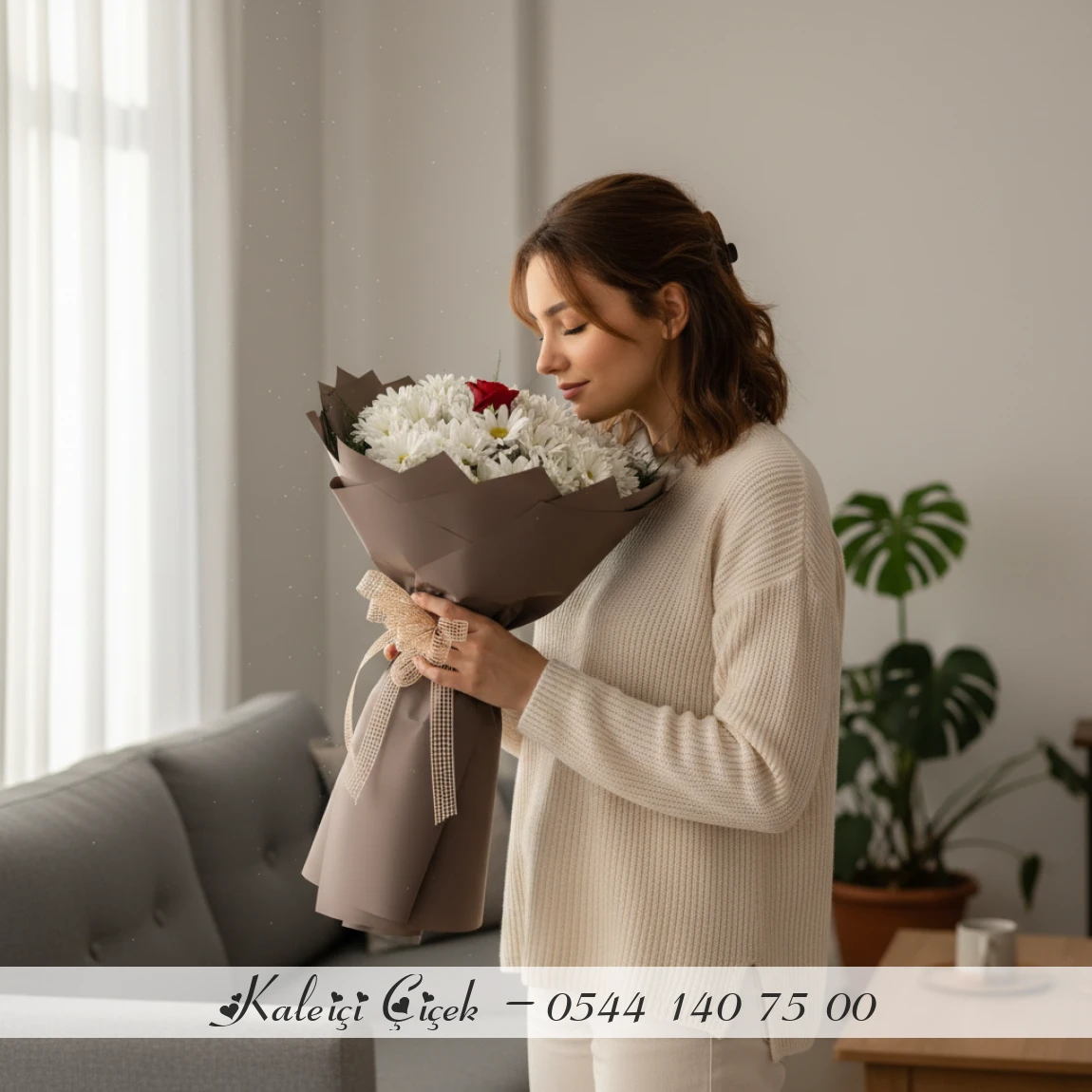 Papatya Ve Tek Gül Buketi