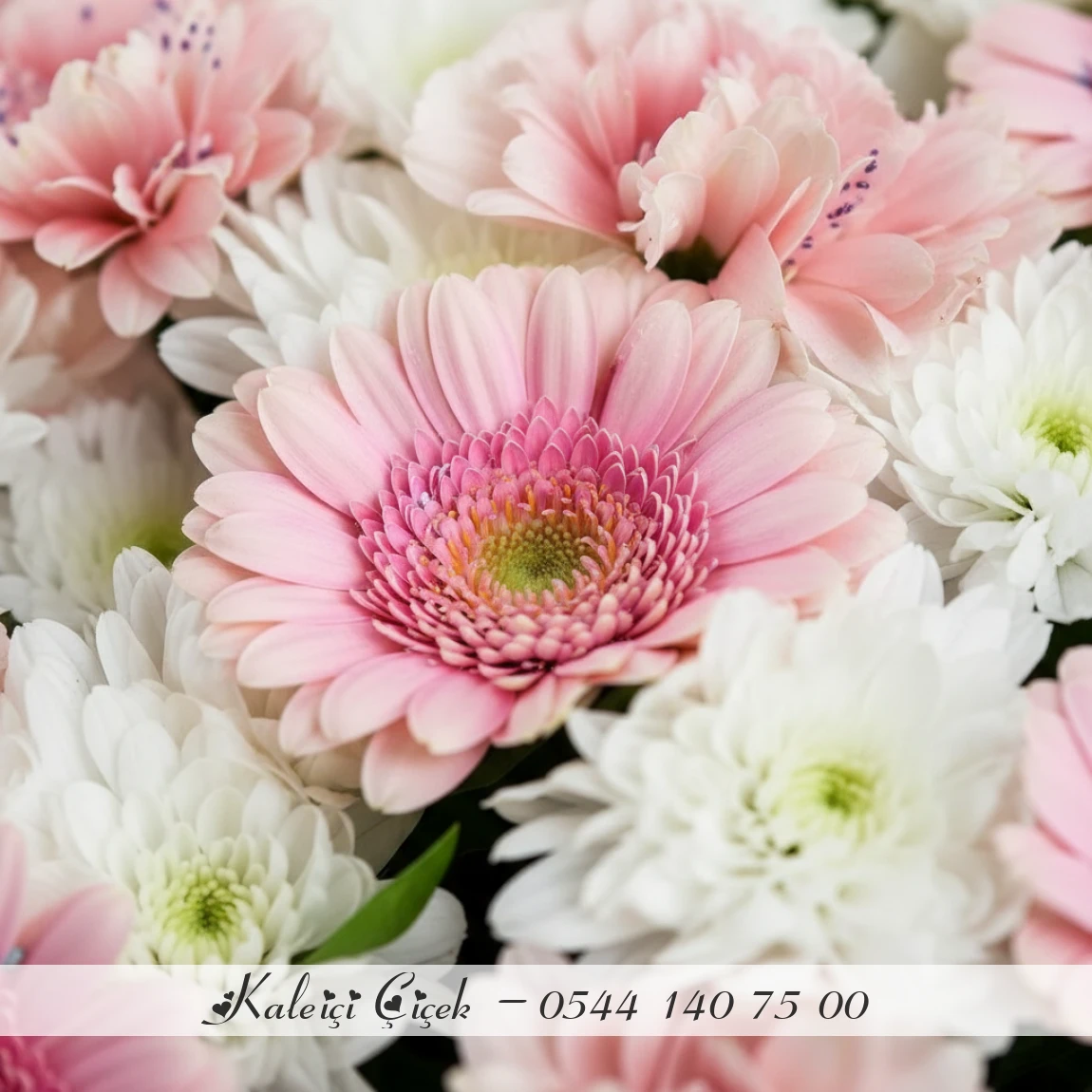 Pembe Dokunuşlu Zarafet Buketi