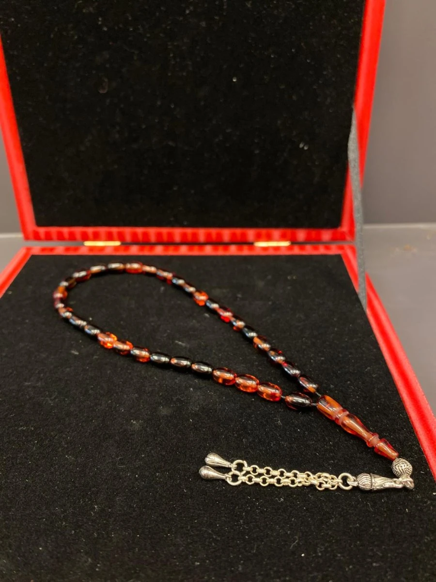 Sıkma Kehri̇bar Usta Kesi̇m