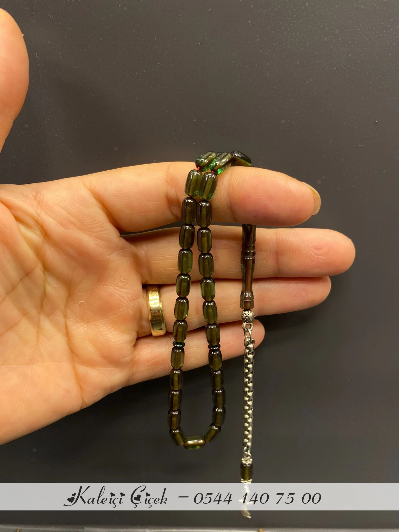 Sıkma Kehri̇bar Usta Kesi̇m