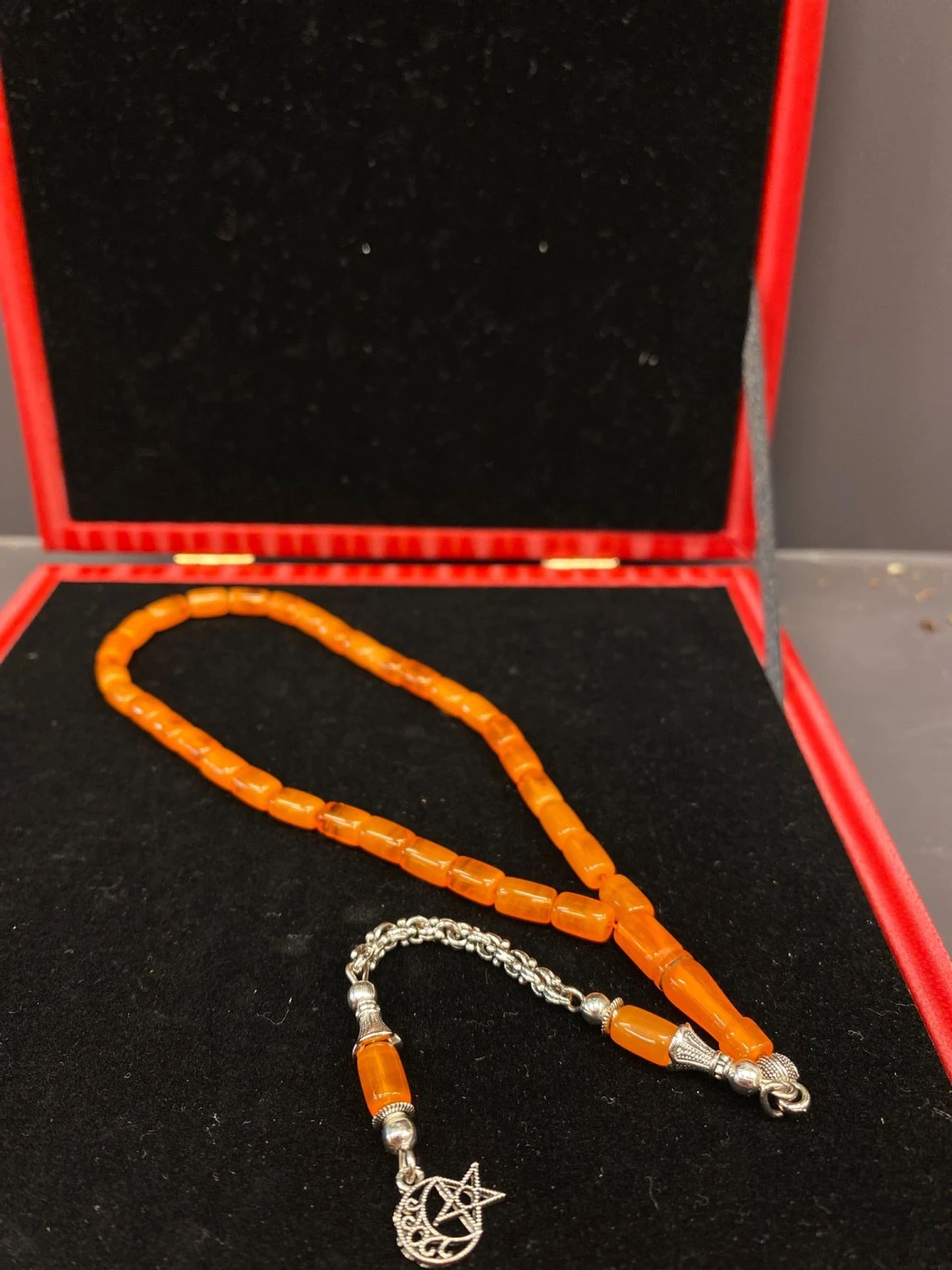 Sıkma Kehri̇bar Usta Kesi̇m Turuncu